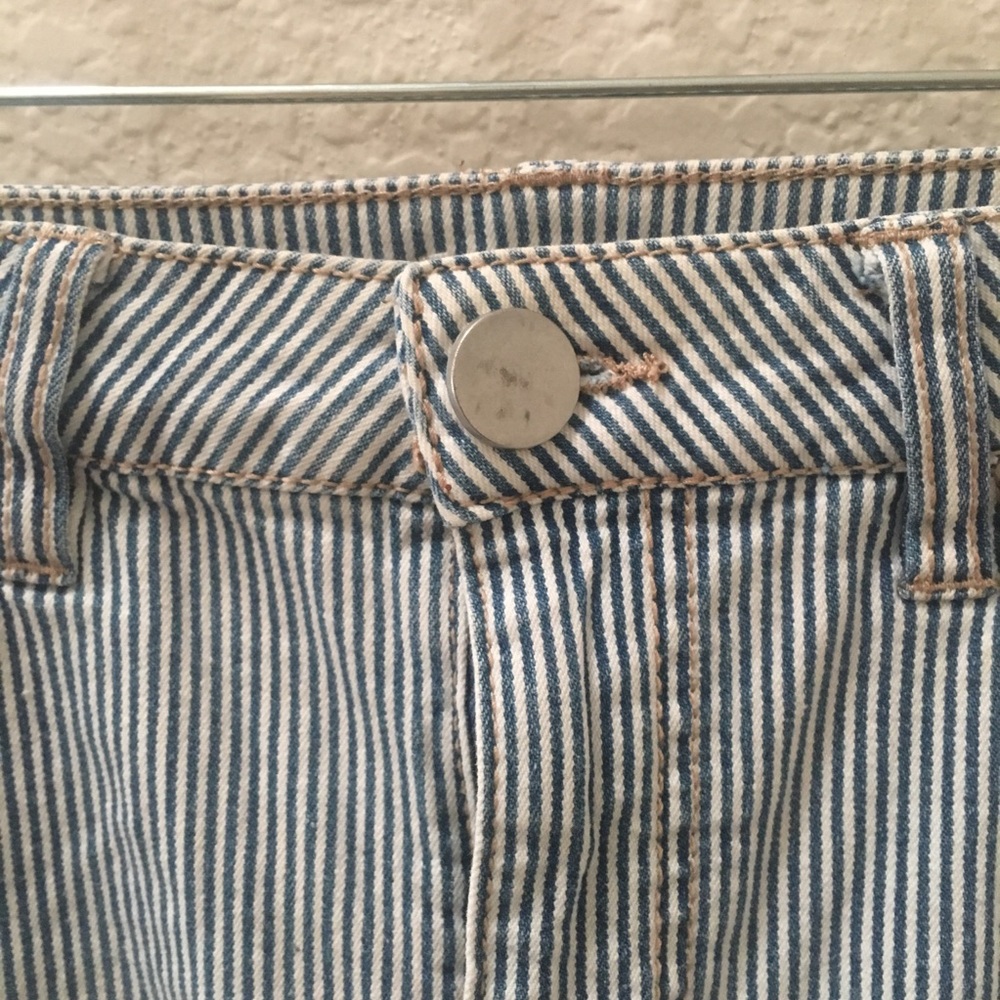 ⚡️2for$20⚡️High waisted striped shorts - Picture 4 of 7